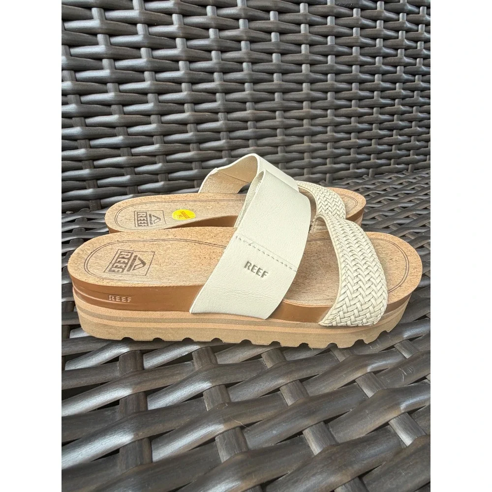 Reef Cushion Vista Hi Platform Sandals Vintage White Braid Slides Womens 7 Beach